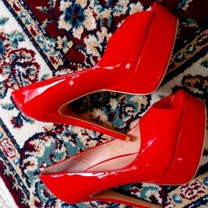 Red platform  patent  leather  heels, Size 9